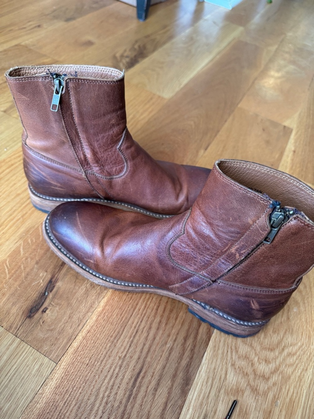 Men's Brown Frye Leather Zip Ankle Boots - Picture 4 of 5